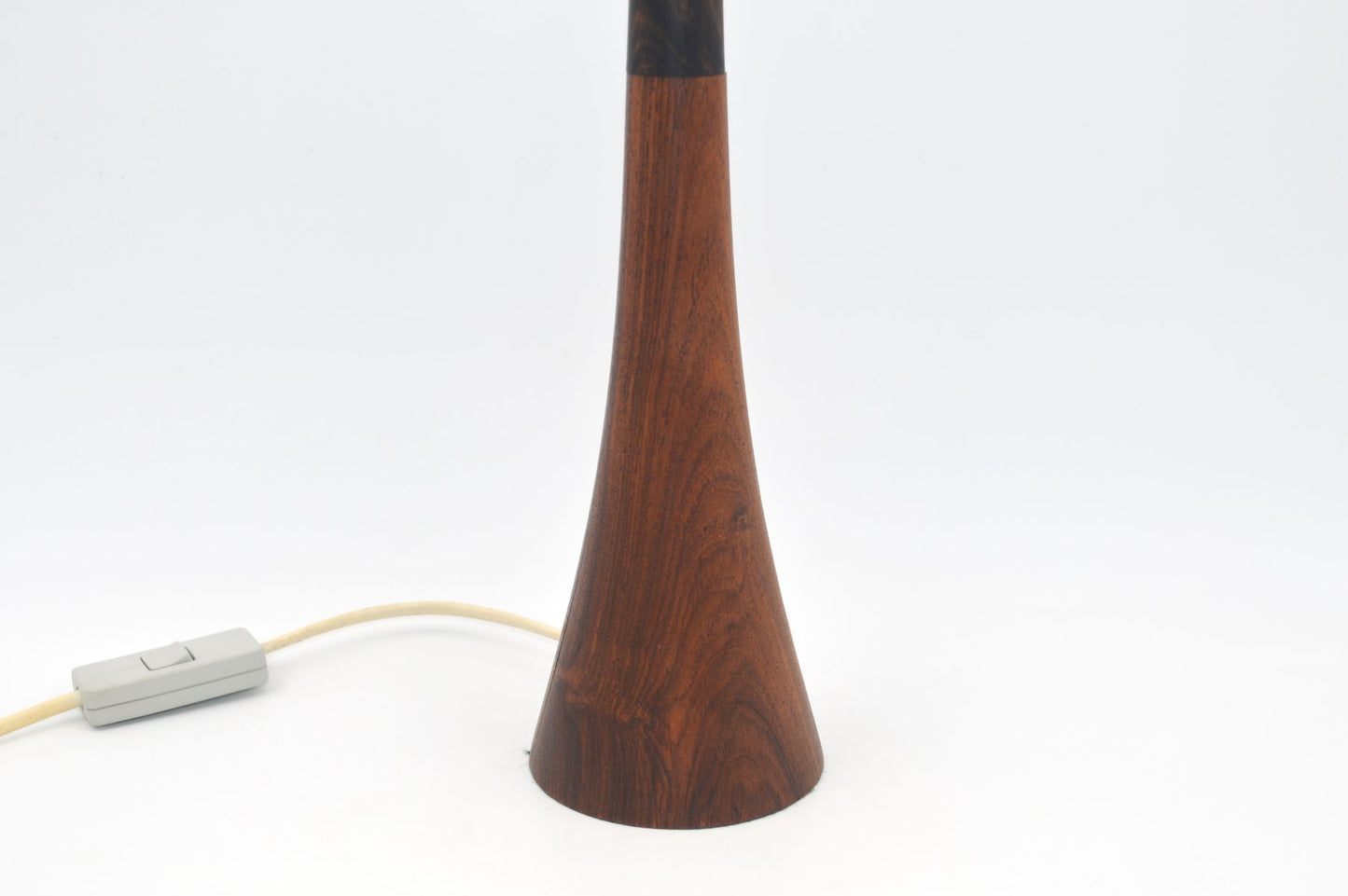 Dänische Teakholz Tischlampe 1960s Mid-Century Danish Design Leuchte