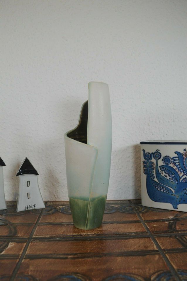 Vintage studio ceramic vase - signed handwork maritime design