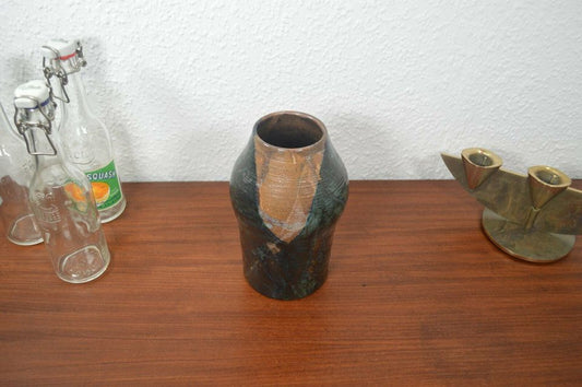 Modern studio ceramic vase with signature 1980s mid-century design