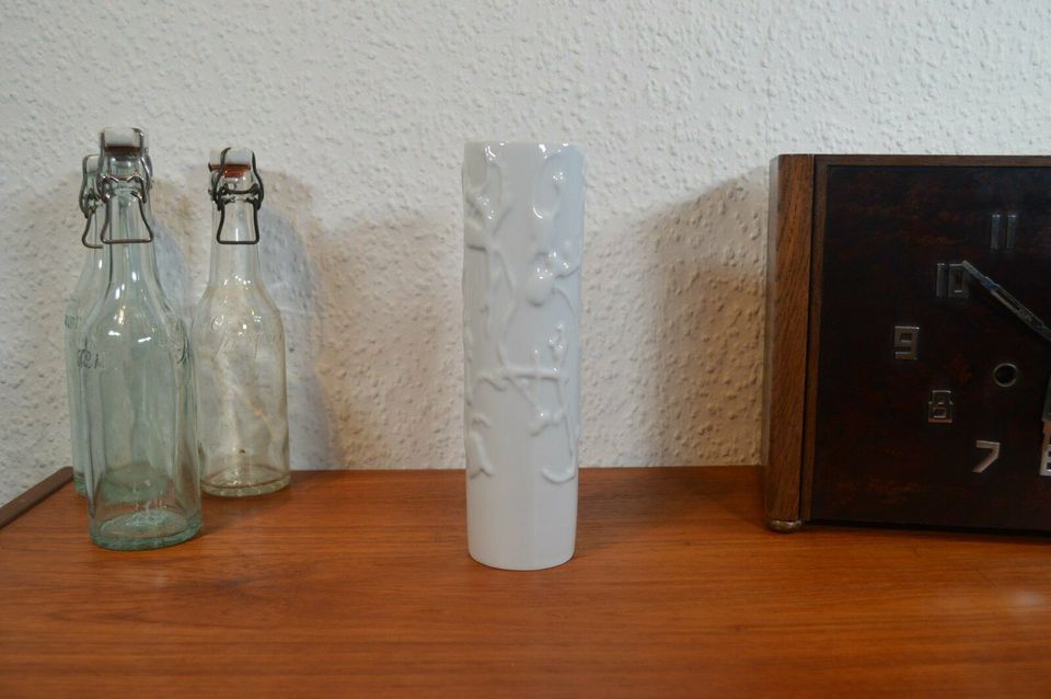 Hollohaza modernistisk reliefvase R. Baku Hatay 1970'er design