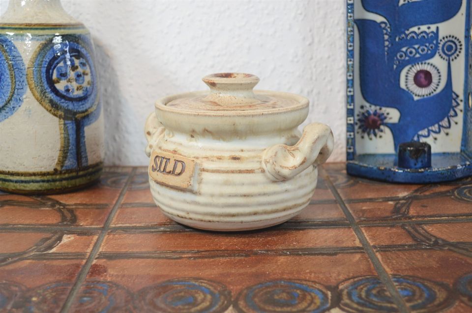 Pottestuen Frederikshavn ceramic sild pot 1970s Danish design