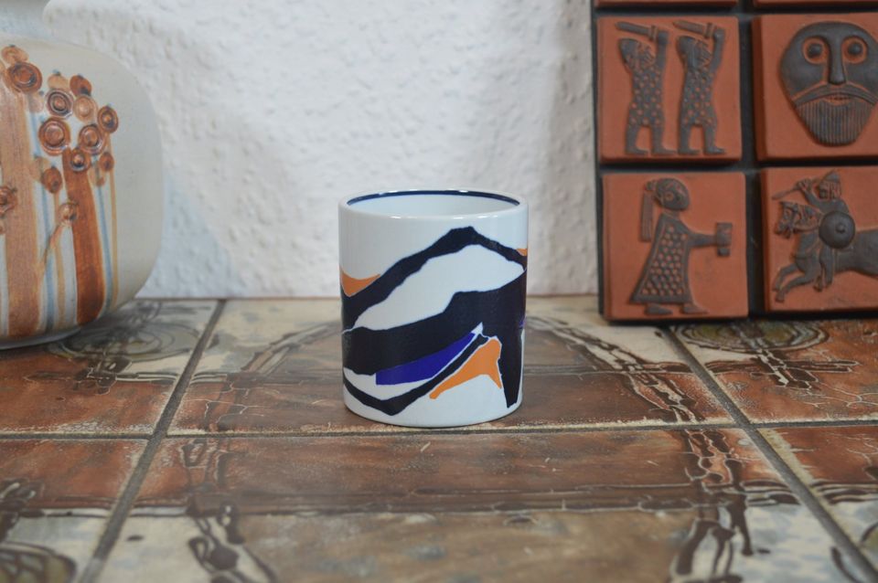 Royal Copenhagen fajance vintage mug 1982 Inge Lise Koefoed