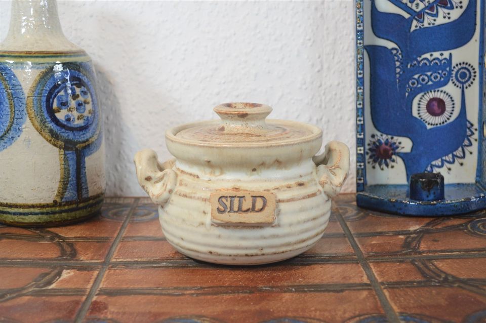 Pottestuen Frederikshavn ceramic sild pot 1970s Danish design